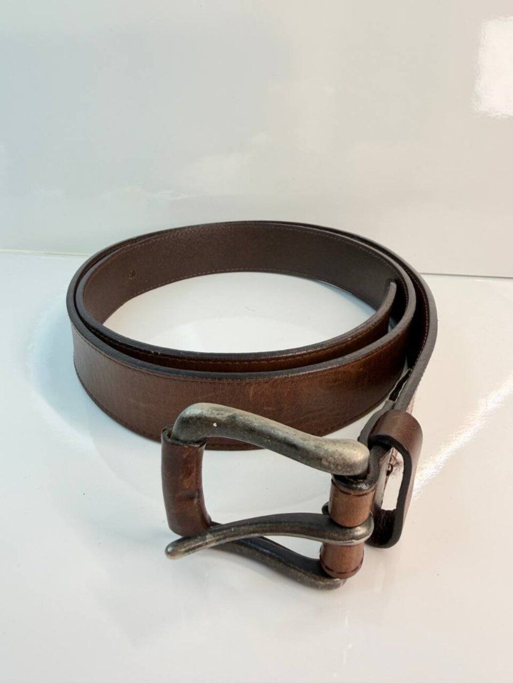 Fossil Leather Belt – Size 42 | Classic Style - Picture 2 of 16
